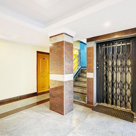 Super Hotel O Padmavathi Puram Near Railway Station 蒂鲁帕蒂 外观 照片