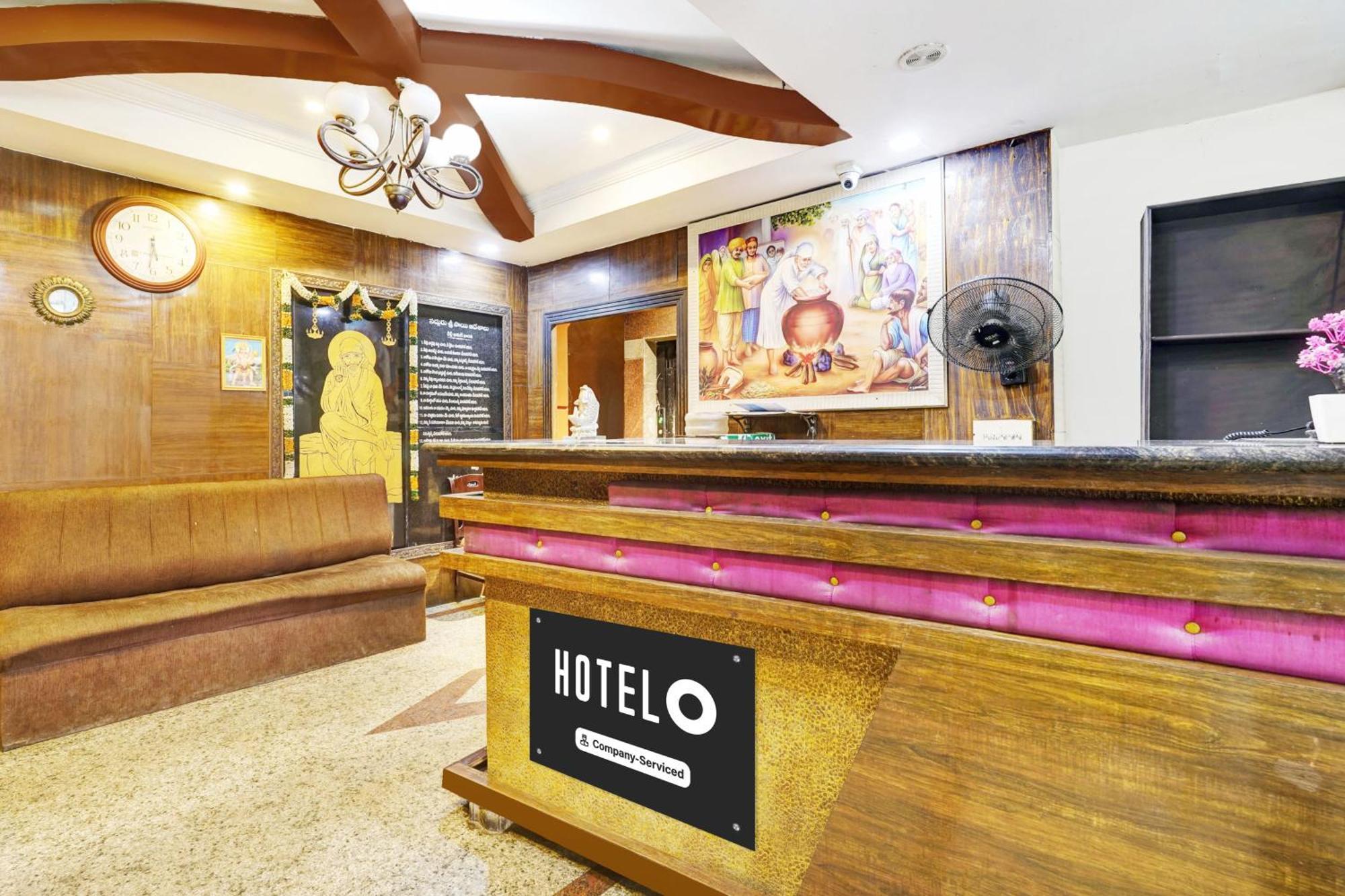 Super Hotel O Padmavathi Puram Near Railway Station 蒂鲁帕蒂 外观 照片